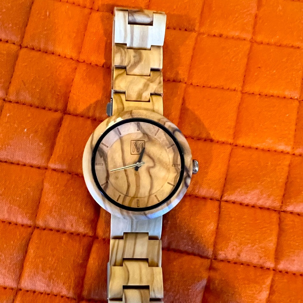 Mercimall Natural Wood Watch